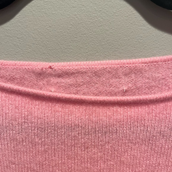 100% Pink Crew Cashmere Sweater - Picture 7 of 7
